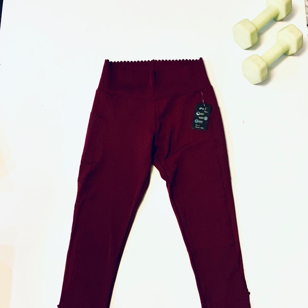 Adorable Activewear/loungewear Leggings🍁🍂🤎
